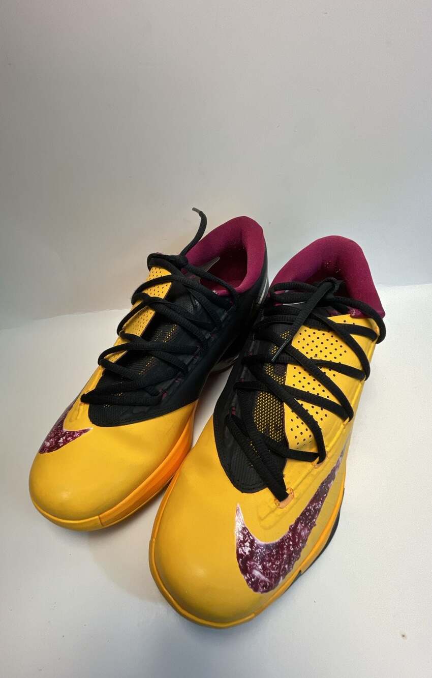 Nike KD VI Basketball Shoes Size 10.5